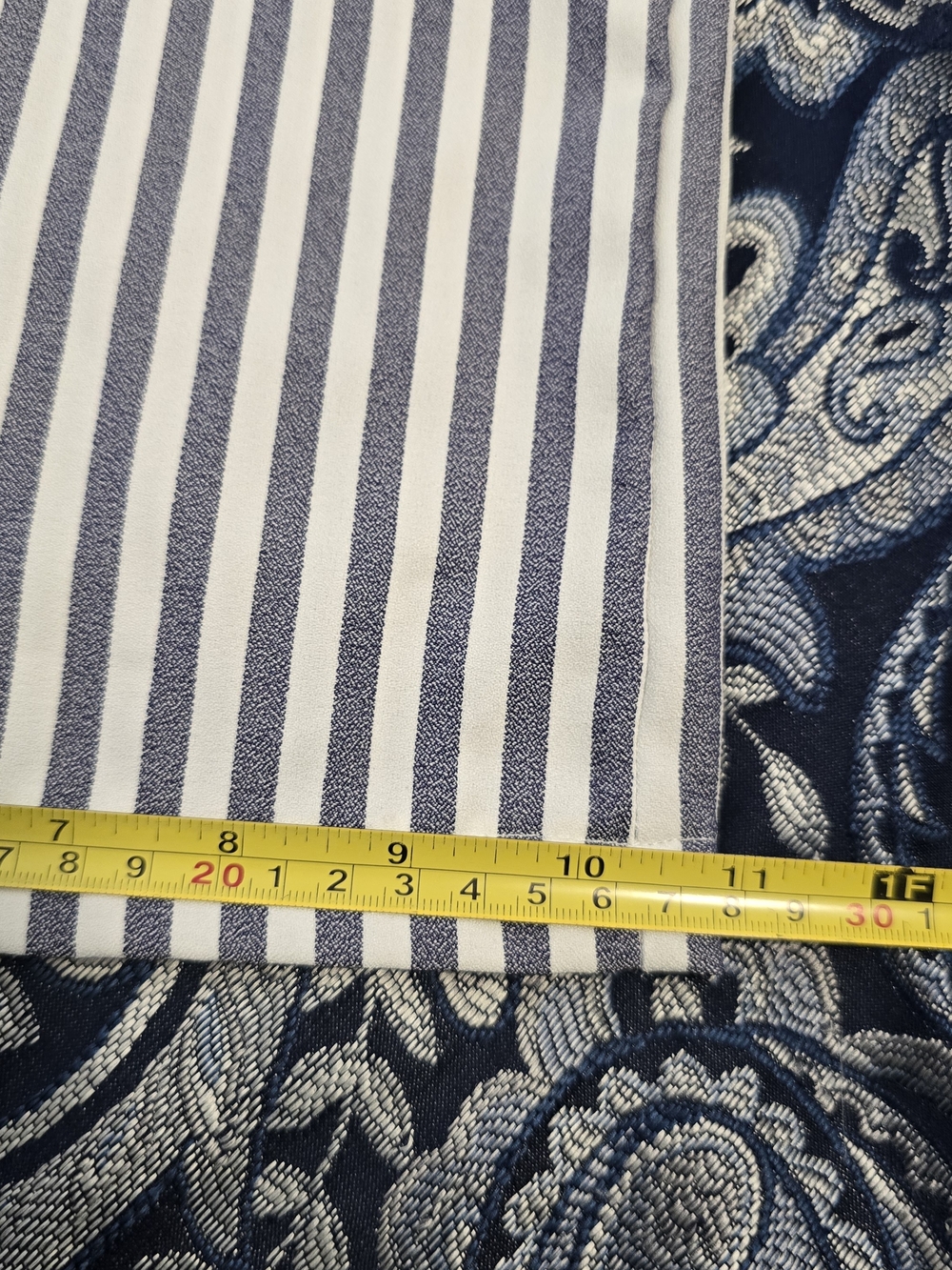 Fashion Nova Striped Open-Back Wide-Leg Jumpsuit - Size M (Excellent Condition - Picture 14 of 14